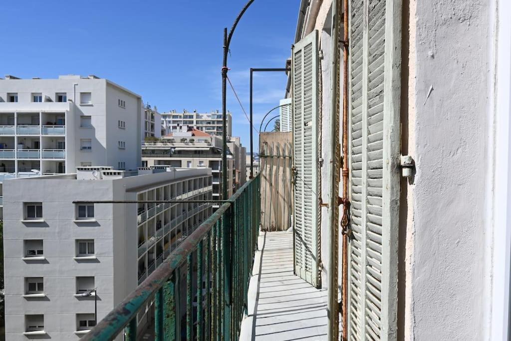 Magnifique Appartement T4, Plage Des Catalans Марсилия Екстериор снимка