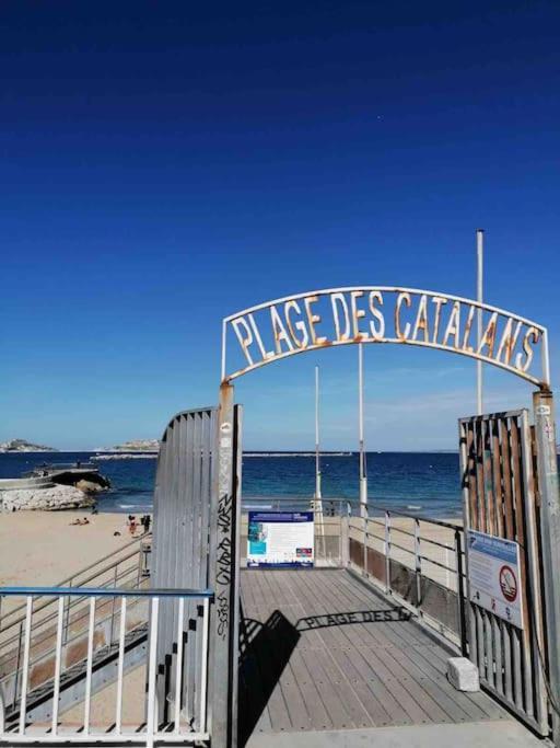 Magnifique Appartement T4, Plage Des Catalans Марсилия Екстериор снимка